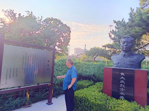 2015年8月20日走进湖南长沙火车站普法.JPG