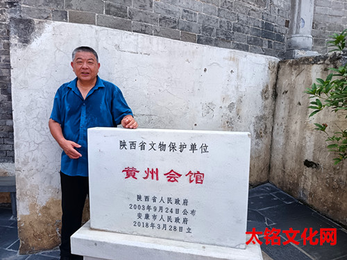 2021年10月10 日到湖南省邵阳市双清区莲河村看望92岁的周维堂老兵，是新邵县潭溪镇新龙村人.jpg