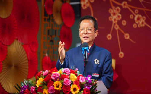 2019年11月07日巴彦淖尔市碰口县沙金苏木巴音乌拉嘎查场地及阿贵庙.jpg