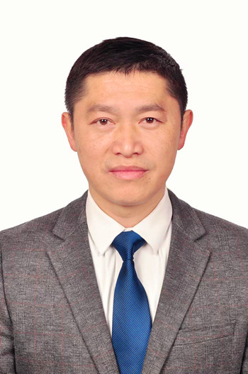 2015年5月4日青海省海东市平安区沙沟乡牙扎村牧民家里.jpg